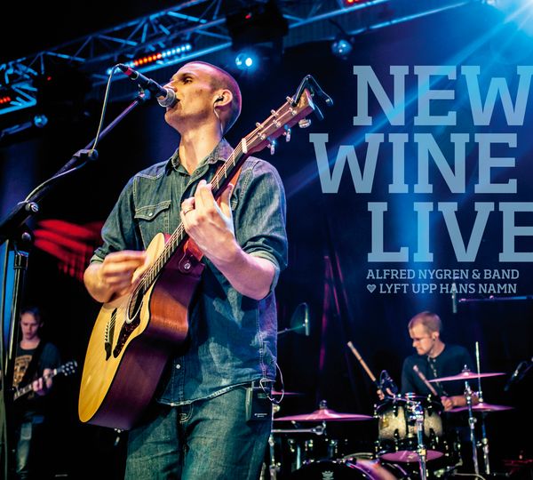 Lyft upp Hans namn - New Wine Live